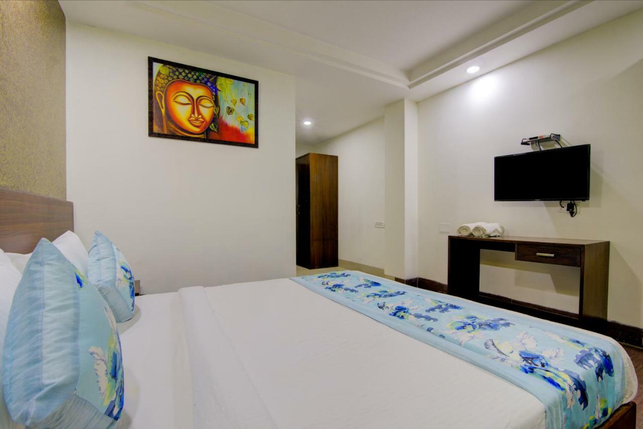 Airport Hotel Daya Capitol Neu-Delhi Exterior foto